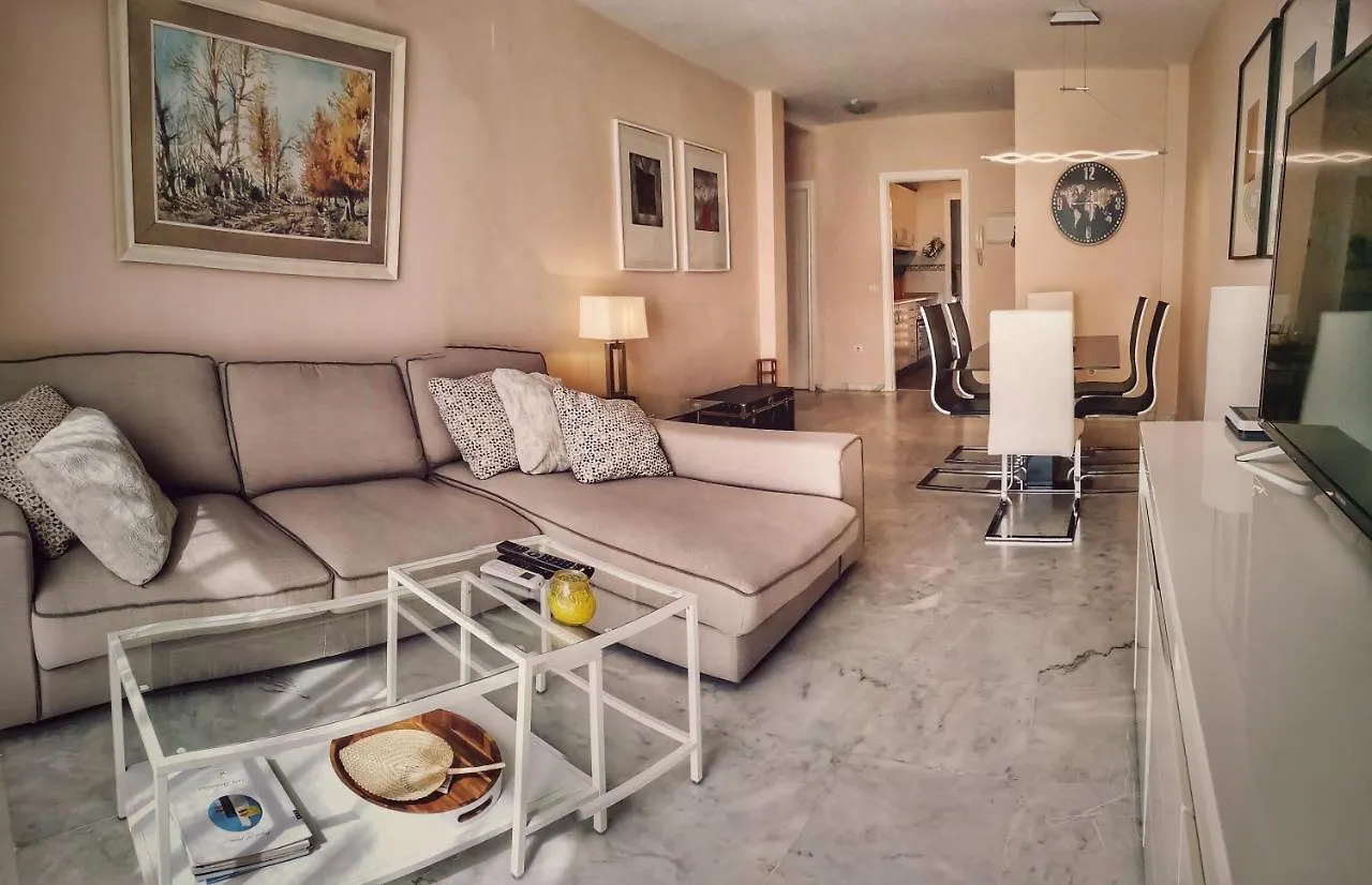 Apartment Penthouse 3-Bedroom Duplex /Rooftop Terrace & Golf Mijas Spain